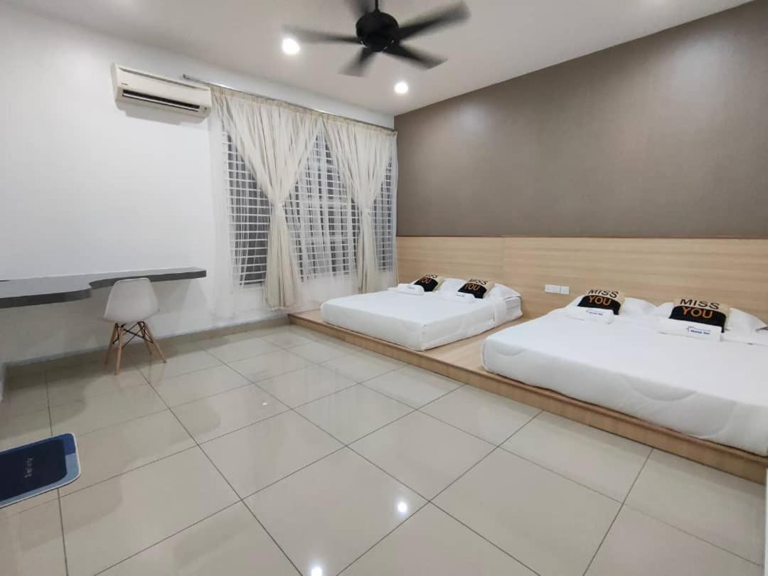 Setia Home Sitiawan Ktv 12+4 Pax Exteriör bild